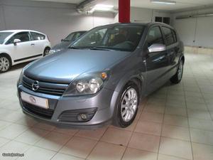 Opel Astra 1.3 CDTI 90CV 5P Junho/05 - à venda - Ligeiros