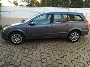 Opel Astra 1.3 ctdi Caravan Dezembro/06 - à venda -