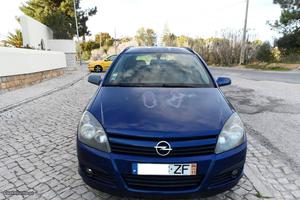 Opel Astra caravan 1.4 Novembro/05 - à venda - Ligeiros