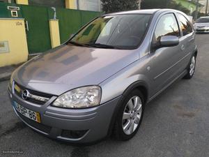 Opel Corsa 1.3 CDTI ESSENTIA Maio/06 - à venda - Ligeiros