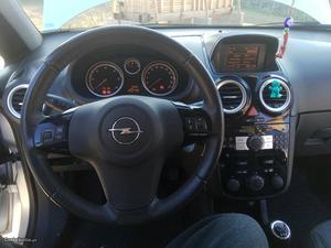 Opel Corsa 1.3 Cdti 90cv Dezembro/06 - à venda - Ligeiros