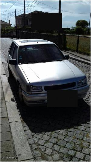 Opel Corsa GL+ Abril/91 - à venda - Ligeiros Passageiros,