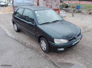 Peugeot  coupe Julho/97 - à venda - Ligeiros