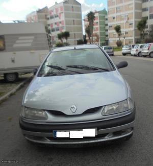 Renault Laguna 1.8 Março/95 - à venda - Ligeiros