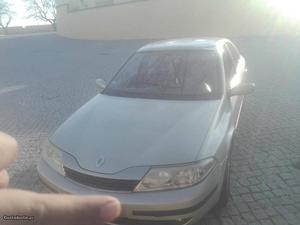 Renault Laguna Bom estado Maio/01 - à venda - Ligeiros