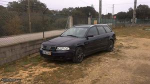 Audi A4 avant tdi 110 cv Agosto/97 - à venda - Ligeiros