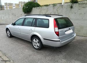 Ford Mondeo 2.0 Tdci Agosto/02 - à venda - Ligeiros