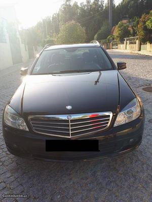 Mercedes-Benz C 200 Blueefficiency Maio/10 - à venda -