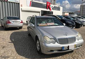 Mercedes-Benz C 220 CDI Station Automatica Abril/01 - à