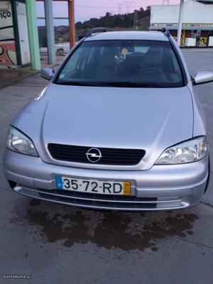Opel Astra 1.7 td motor izuzu Fevereiro/01 - à venda -