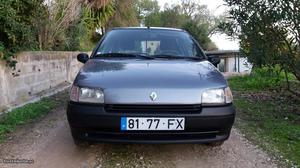 Renault Clio 1.9D Troco Novembro/95 - à venda - Ligeiros