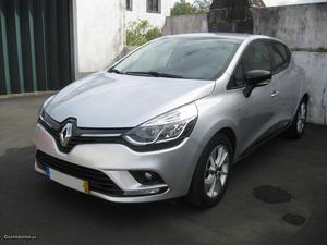Renault Clio 5 portas Maio/17 - à venda - Ligeiros