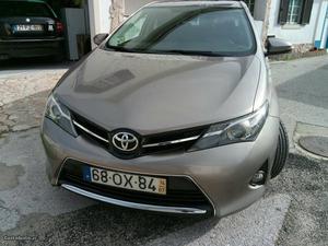 Toyota Auris Sport Julho/14 - à venda - Ligeiros