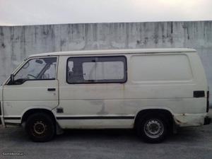 Toyota HiAce H9 Janeiro/86 - à venda - Ligeiros