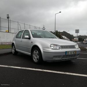 VW Golf  Válvulas Abril/99 - à venda - Ligeiros