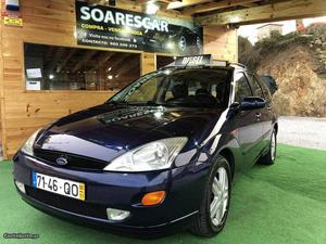 Ford Focus 1.8 TDDI c/120mil Km Novembro/00 - à venda -