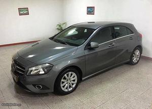 Mercedes-Benz A 180 CDI Be Style Junho/14 - à venda -