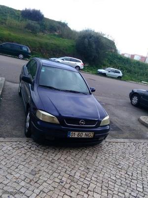 Opel Astra v Maio/99 - à venda - Ligeiros