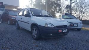 Opel Corsa 1.7 Dezembro/99 - à venda - Ligeiros