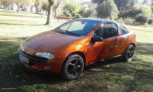 Opel Tigra 1.4 Dezembro/94 - à venda - Monovolume / SUV,