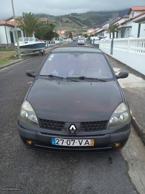 Renault Clio 1.2 Billabong Maio/03 - à venda - Ligeiros