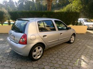 Renault Clio 1.2 Extreme Abril/05 - à venda - Ligeiros