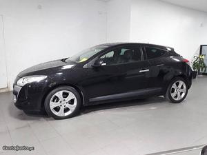 Renault Mégane Coupê Março/12 - à venda - Ligeiros