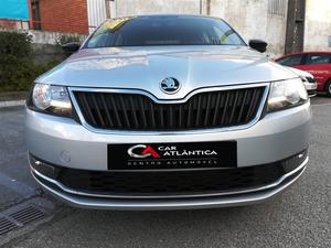  Skoda Rapid 1.4 TDi Style DSG (90cv) (5p)