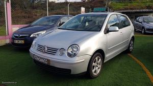 VW Polo 1.4 Tdi 5/L Nacional Dezembro/02 - à venda -