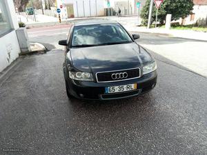 Audi A4 a4.spor.130. Abril/01 - à venda - Ligeiros