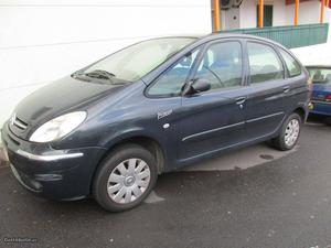 Citroën Picasso 1.6 diesel 110 cv Abril/05 - à venda -