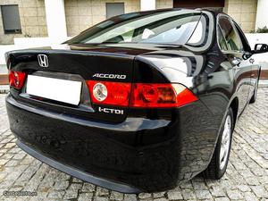 Honda Accord 2.2 I-CTDI 140cv Abril/04 - à venda - Ligeiros