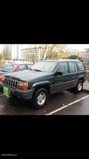 Jeep Grand Cherokee Laredo Abril/96 - à venda - Ligeiros