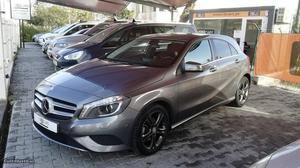 Mercedes-Benz A 180 CDI Abril/14 - à venda - Ligeiros