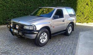 Opel Frontera 2.8 Tdi Sport **Isuzu** Dezembro/95 - à venda