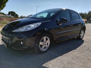 Peugeot 207 Xs 1.4 hdi Dezembro/11 - à venda - Ligeiros