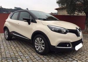 Renault Captur 0.9 Tce 30mil kms Maio/13 - à venda -
