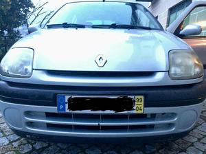 Renault Clio  Maio/99 - à venda - Ligeiros Passageiros,
