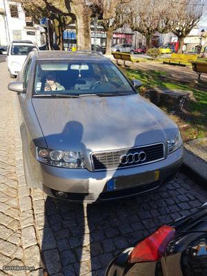 Audi A4 1.9 tdi 130cv Novembro/03 - à venda - Ligeiros