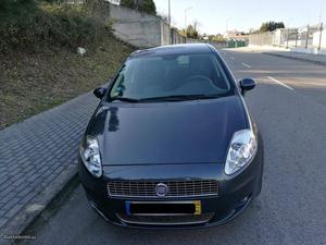 Fiat Grande Punto 1.3 diesel Julho/09 - à venda - Ligeiros