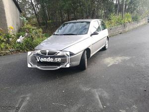 Lancia Lybra  Outubro/98 - à venda - Ligeiros