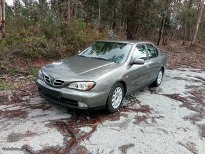 Nissan Primera 2.0 TD Julho/00 - à venda - Ligeiros