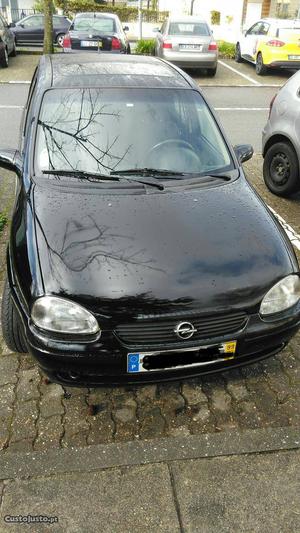 Opel Corsa Isuzu 100 anos Novembro/99 - à venda - Ligeiros