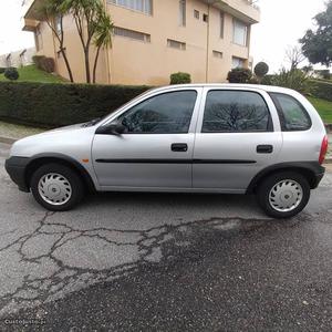 Opel Corsa Muito economico Julho/00 - à venda - Ligeiros