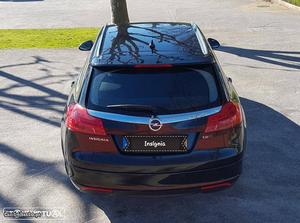 Opel Insignia insignia sports tourer Março/11 - à venda -