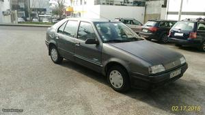 Renault 19 economico kit novo Novembro/94 - à venda -