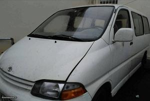 Toyota HiAce 9 lugares Março/96 - à venda - Comerciais /
