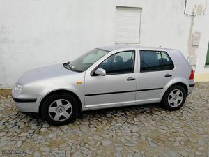 VW Golf  V gasolina Junho/98 - à venda - Ligeiros