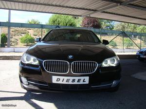 BMW 520 D luxury Setembro/12 - à venda - Ligeiros
