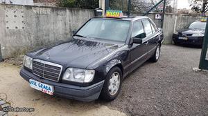 Mercedes-Benz E  Março/96 - à venda - Ligeiros